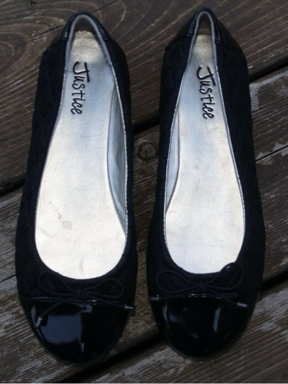 Justice Black Quilted Ballet Flats Patent Toe Bow Slip On Shoes Size 8 - Picture 4 of 12
